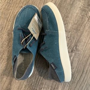 Chaco women’s chillos sneakers new with tags